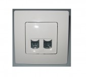 664774 priza dubla RJ 45 cu rama UTP , priza de date dubla UTP , Legrand Niloe , culoare alba